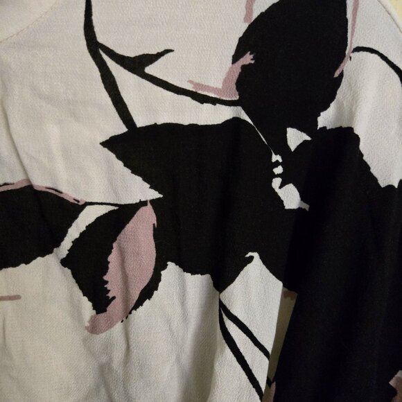 Free People Say You Love Me Floral Print Keyhole Top Size S - Picture 9 of 13